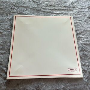 Coach L White Gift Box B